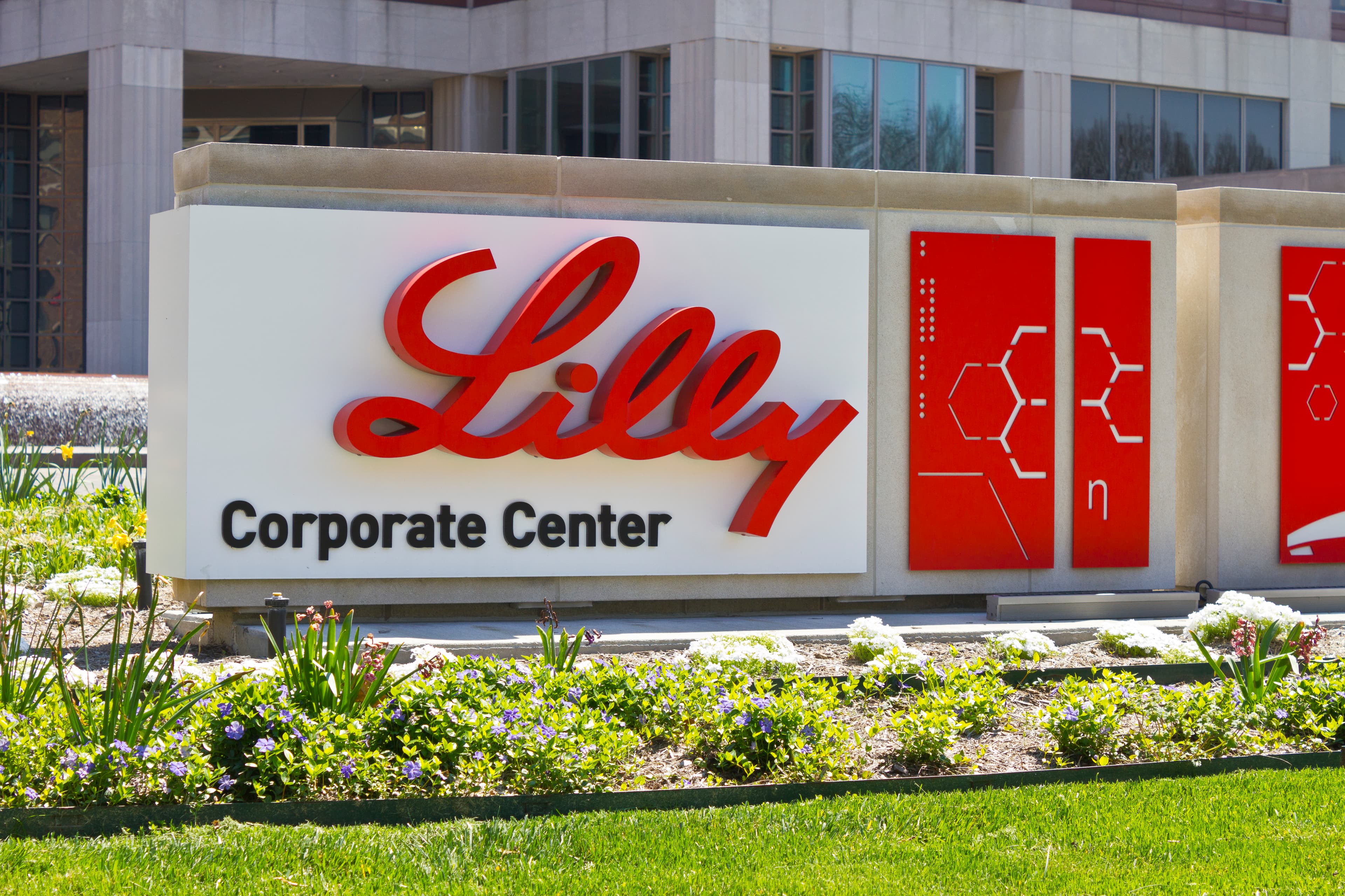 Eli Lilly expands partnership with Innovent to develop oncology, immunology drugs