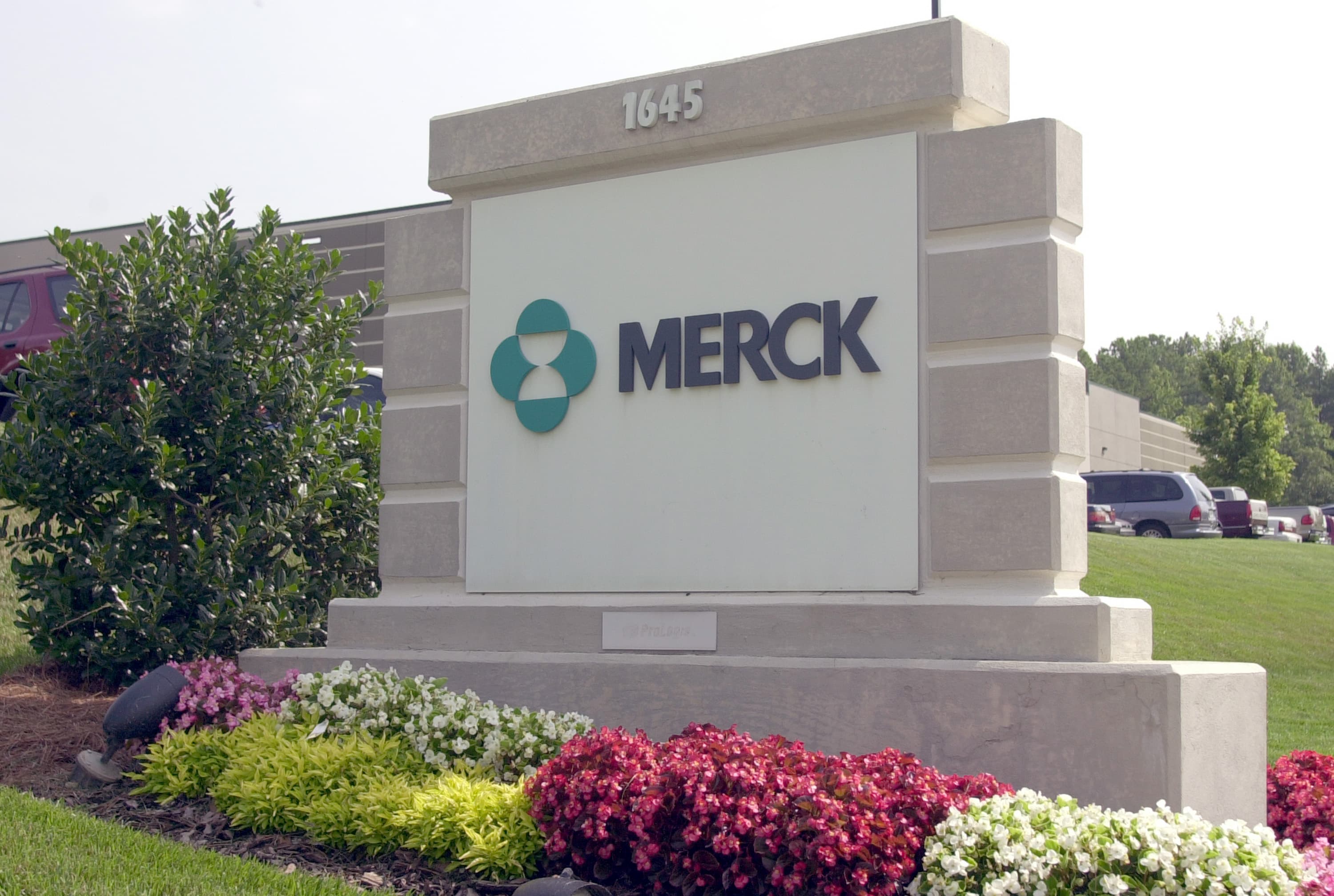 Merck is said to halt acquisition talks with cancer drug developer Revolution