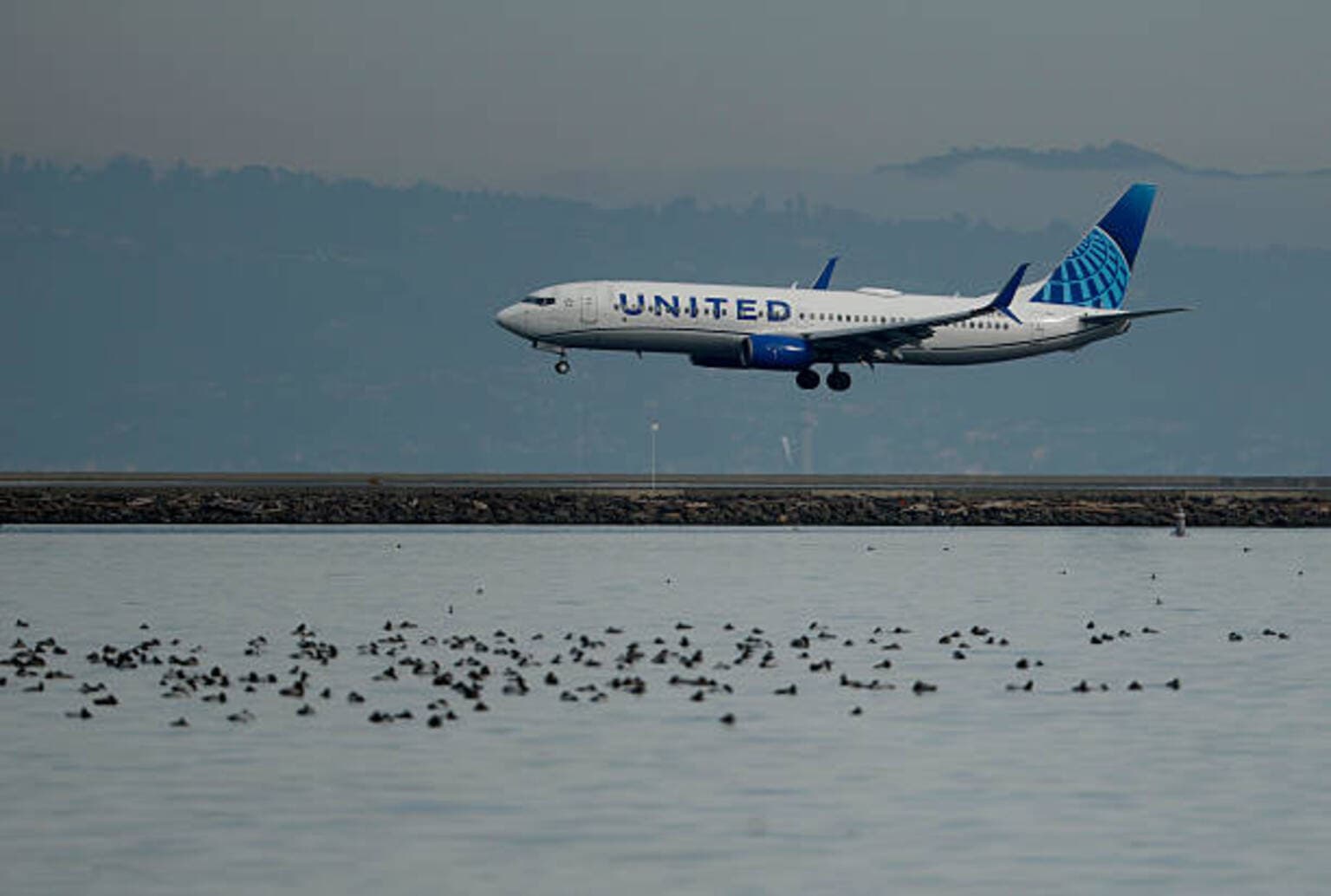 U.S. airlines cancel more than 12,000 flights amid winter storm